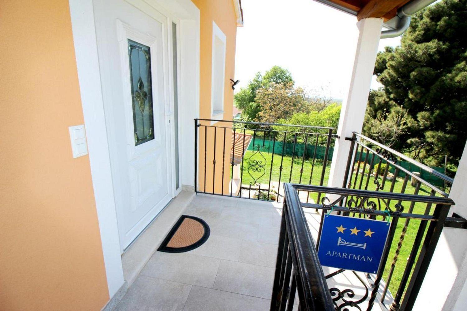Charmantes Mit Meerblick, 2 Fahrraeder, Grill, Privater Balkon, Waschmaschine
